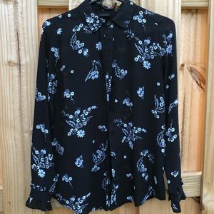 Gorgeous floral button up blouse